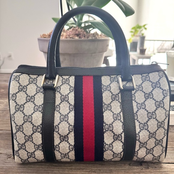 Gucci Doctors Boston Bag  "Accessory Collection" Navy Blue Monogram Canvas - Picture 15 of 16